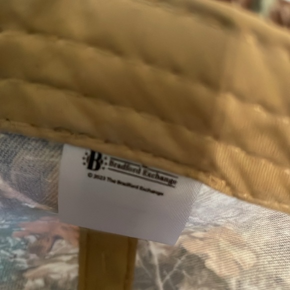Bradford exchange camo hat withh deer design - Picture 5 of 5